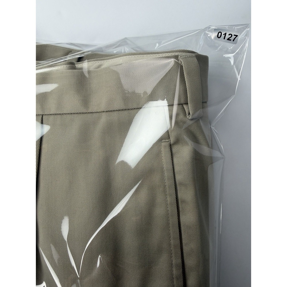 Brooks Brothers Advantage Chino Elliott Pleated Khaki Pants Men's 44x32 Cuffed - Picture 8 of 8